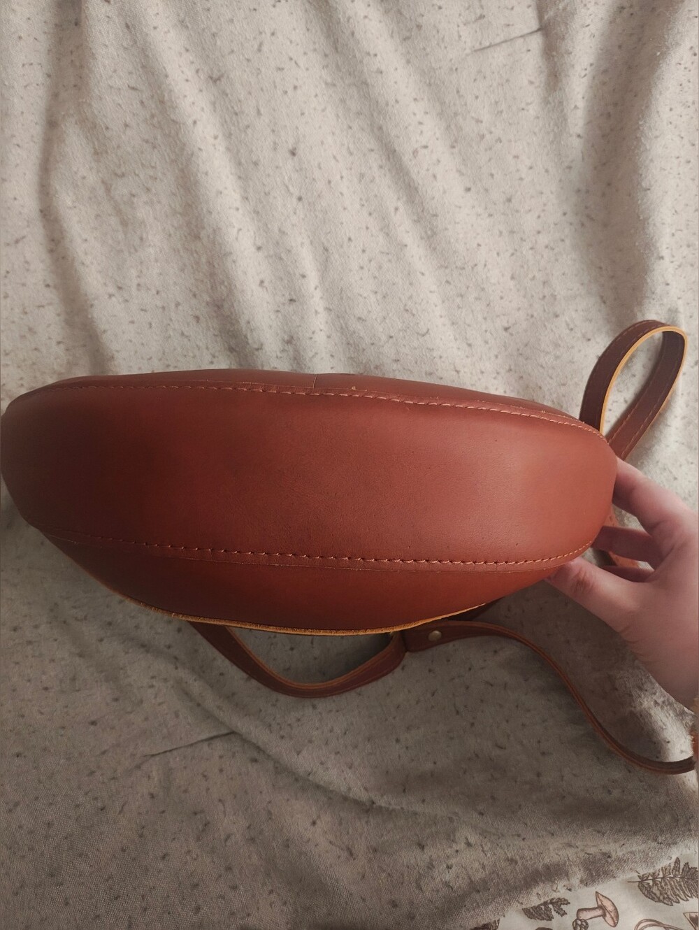 Portland Leather Goods Koala Sling - Picture 4 of 5